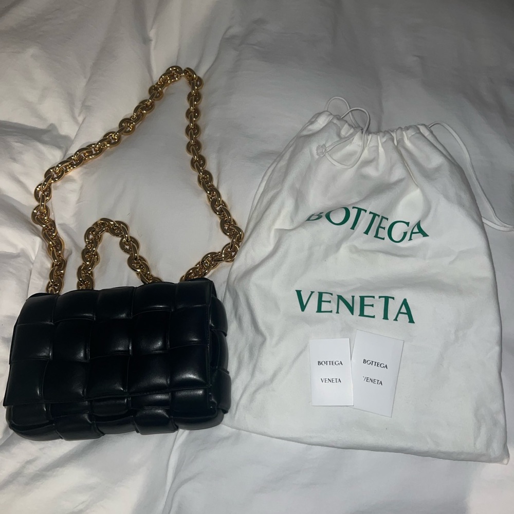 SOLD ***Bottega Veneta chain cassette bag